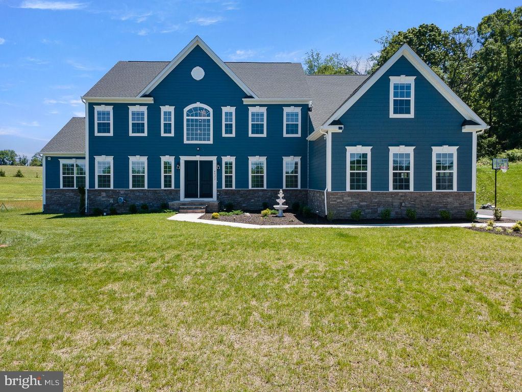 40373 WINDYHILL FARMS DR, Aldie, VA 20105