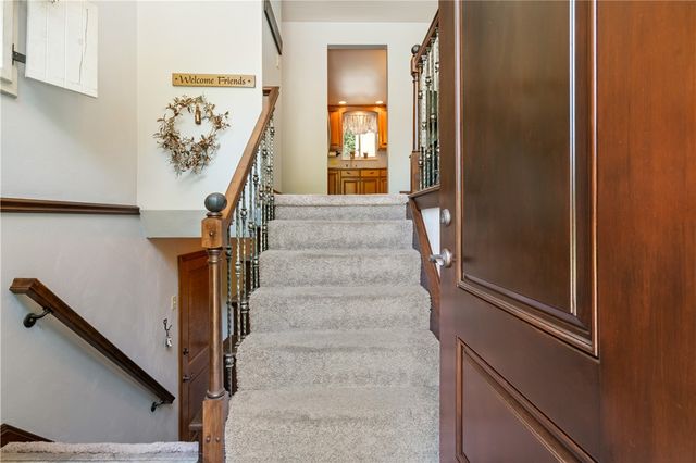 118 Merwood Dr, Ross Twp, PA 15214