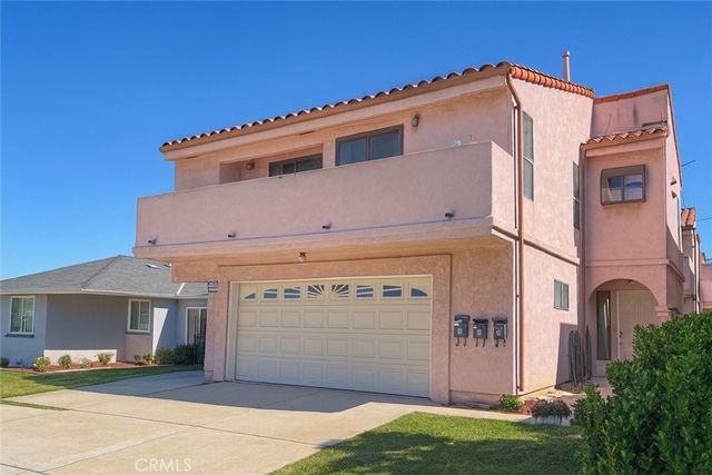 2438 Andreo Avenue B, Torrance, CA 90501