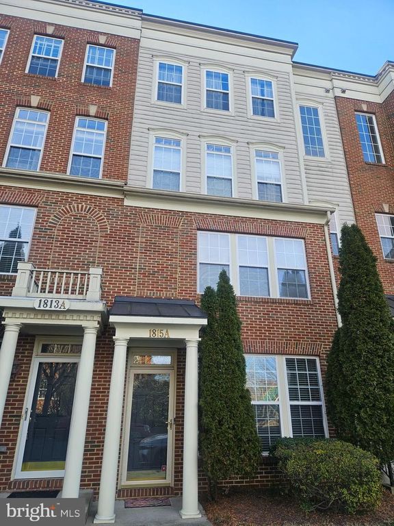 Image 1 of property listing at 1815-A WHEYFIELD DR #9-A, Frederick, MD 21701