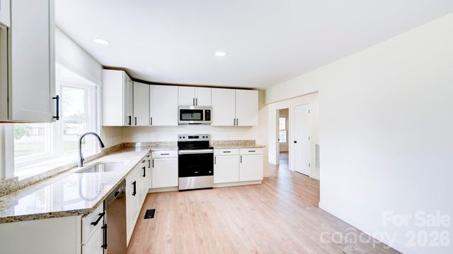 1900 Linda Avenue, Kannapolis, NC 28083