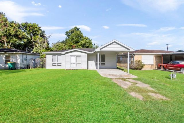 208 Preston Street, La Marque, TX 77568