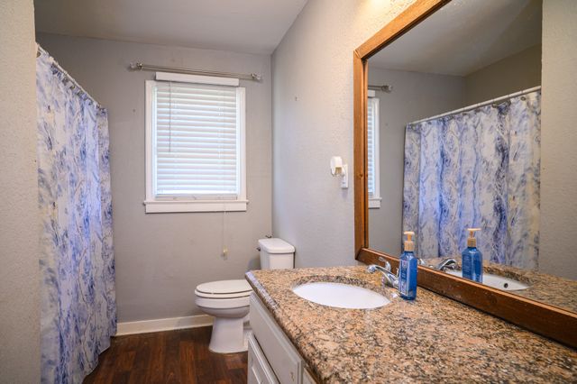 1500 S Scullin Avenue, Denison, TX 75020