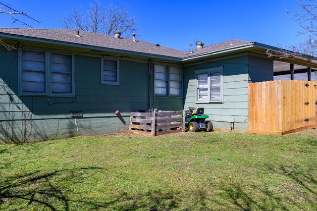 1500 S Scullin Avenue, Denison, TX 75020