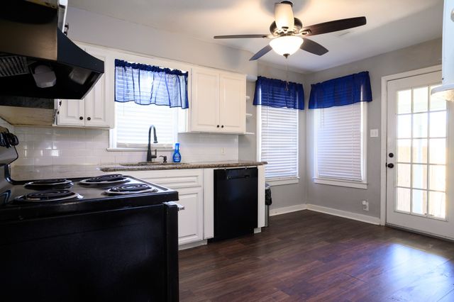 1500 S Scullin Avenue, Denison, TX 75020