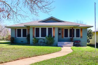 1500 S Scullin Avenue, Denison, TX 75020