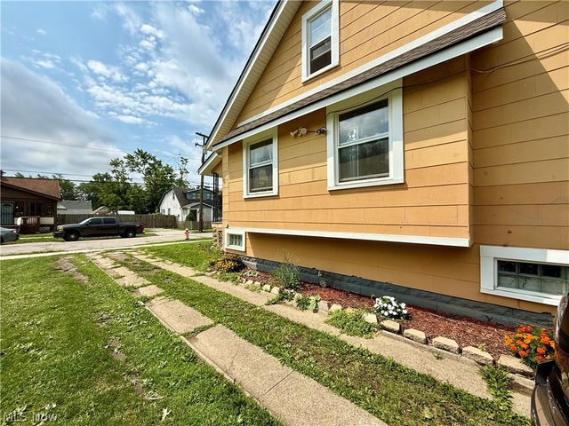12200 Milligan Avenue, Cleveland, OH 44135