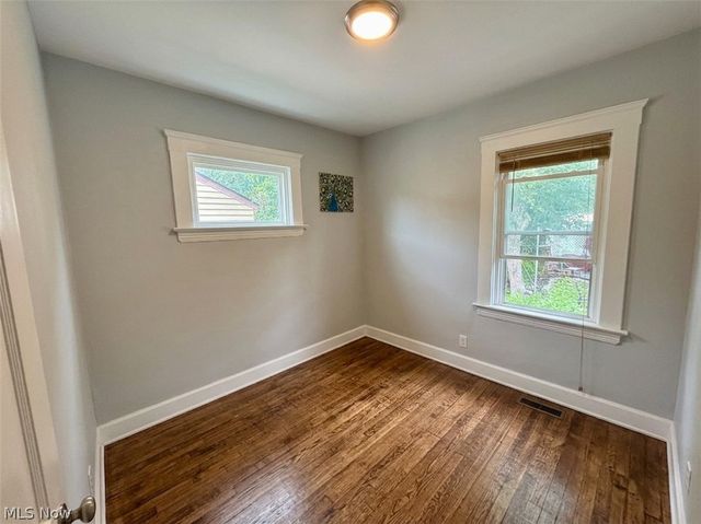 12200 Milligan Avenue, Cleveland, OH 44135