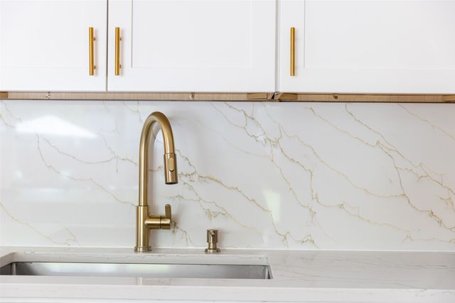 9017 Larchwood Drive, Dallas, TX 75238