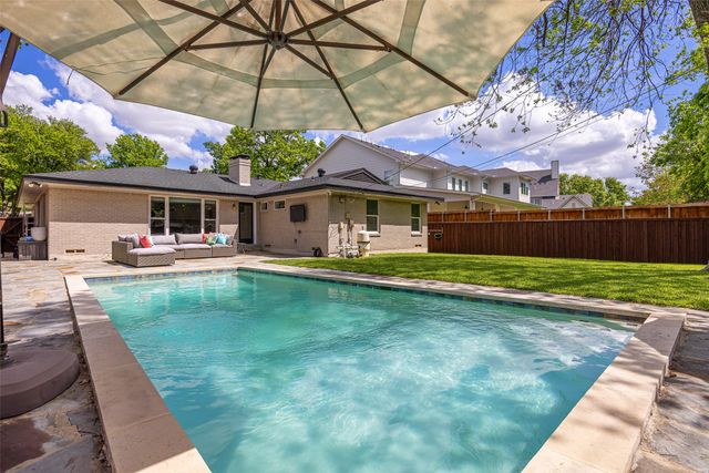 9017 Larchwood Drive, Dallas, TX 75238