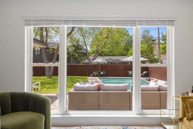 9017 Larchwood Drive, Dallas, TX 75238