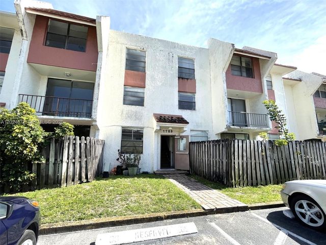 1788 NW 55th Ave 204, Lauderhill, FL 33313
