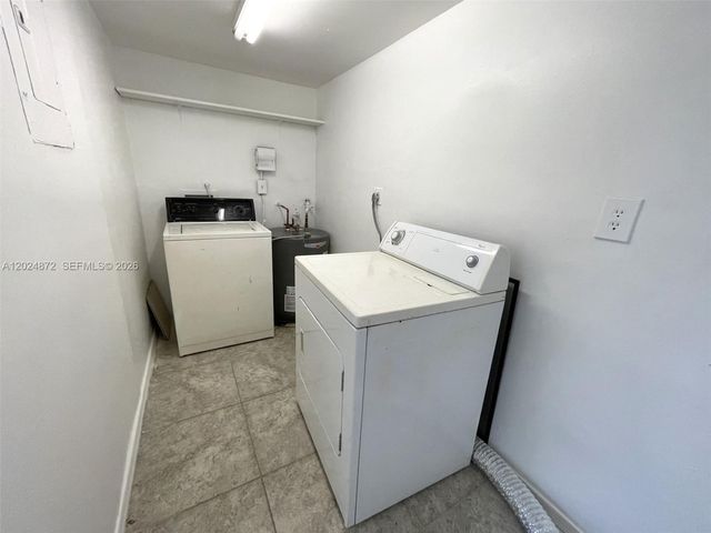 1788 NW 55th Ave 204, Lauderhill, FL 33313