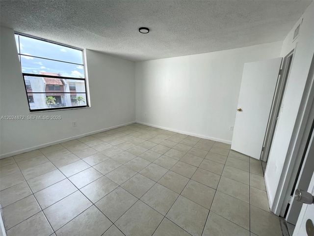 1788 NW 55th Ave 204, Lauderhill, FL 33313