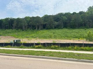 2412 Simply Living Lane, Hudson, WI 54016
