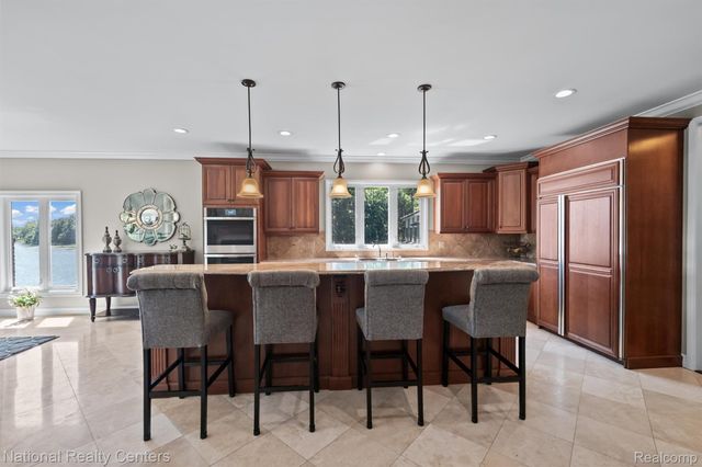 5619 Lakeview Boulevard, Hadley Township, MI 48438