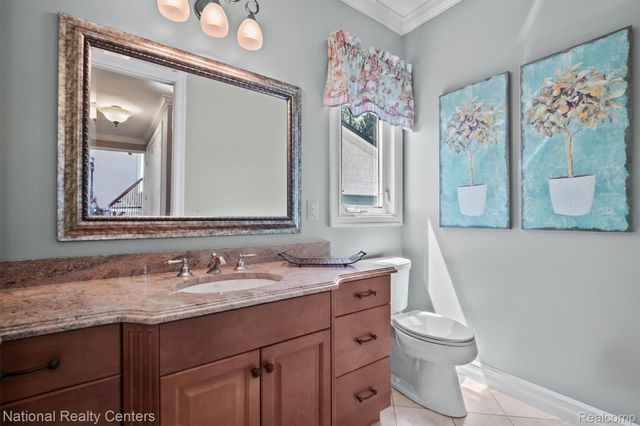 5619 Lakeview Boulevard, Hadley Township, MI 48438