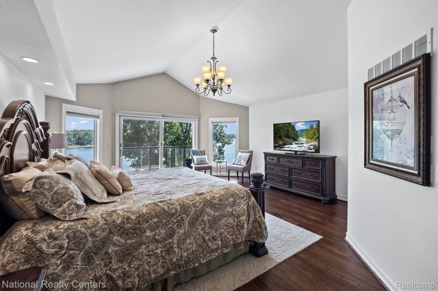 5619 Lakeview Boulevard, Hadley Township, MI 48438