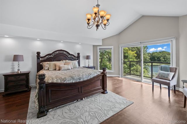 5619 Lakeview Boulevard, Hadley Township, MI 48438