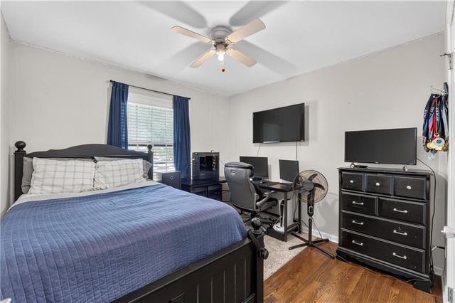 4115 S Cottage Avenue, Independence, MO 64055