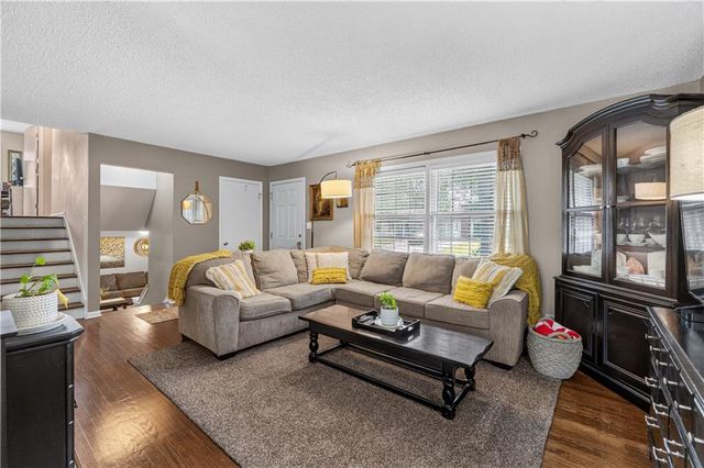 4115 S Cottage Avenue, Independence, MO 64055