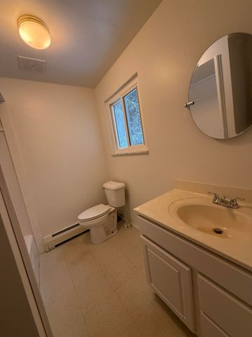 221 N Antler Street, Gladwin, MI 48624