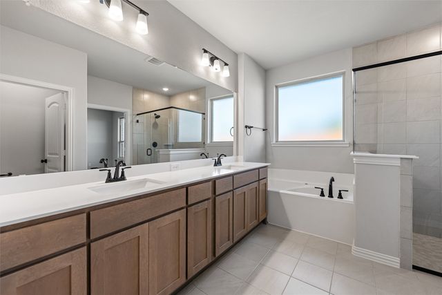 513 Pickett Creek Drive, Aledo, TX 76008