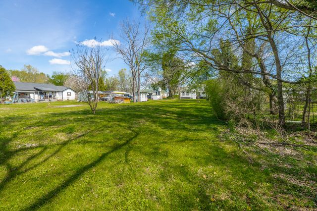 213 Southern College Street, Graysville, TN 37338