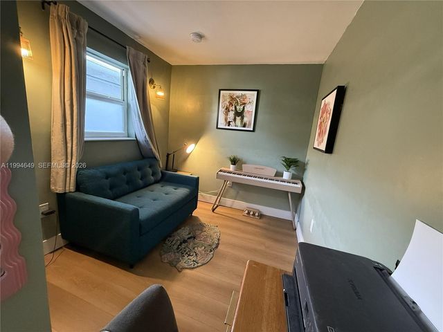 1519 Drexel Ave 200, Miami Beach, FL 33139