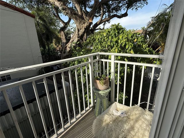 1519 Drexel Ave 200, Miami Beach, FL 33139