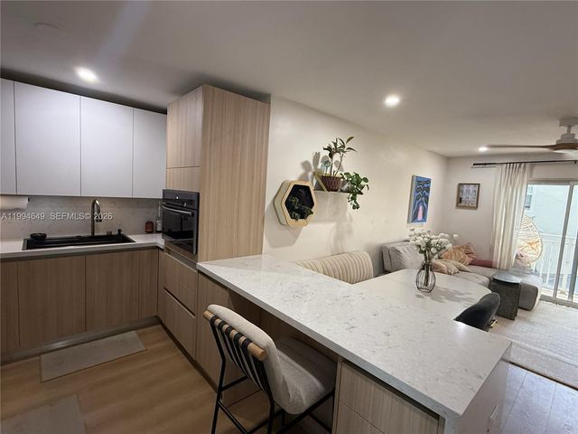 1519 Drexel Ave 200, Miami Beach, FL 33139