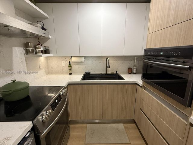 1519 Drexel Ave 200, Miami Beach, FL 33139