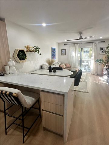 1519 Drexel Ave 200, Miami Beach, FL 33139