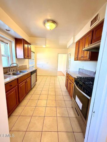 9721 Emperor Avenue, Arcadia, CA 91007