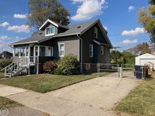 20043 Ellis Street, Roseville, MI 48066