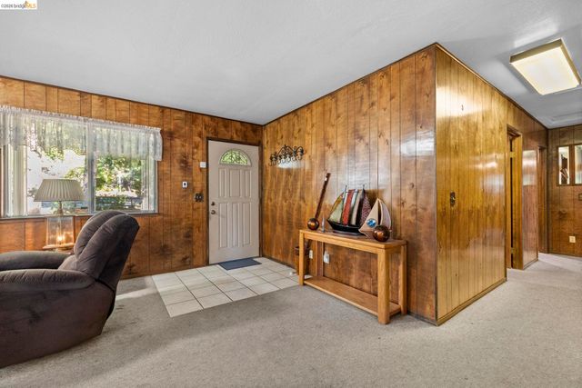 20735 Lama Teumete Rd, Mi Wuk Village, CA 95346