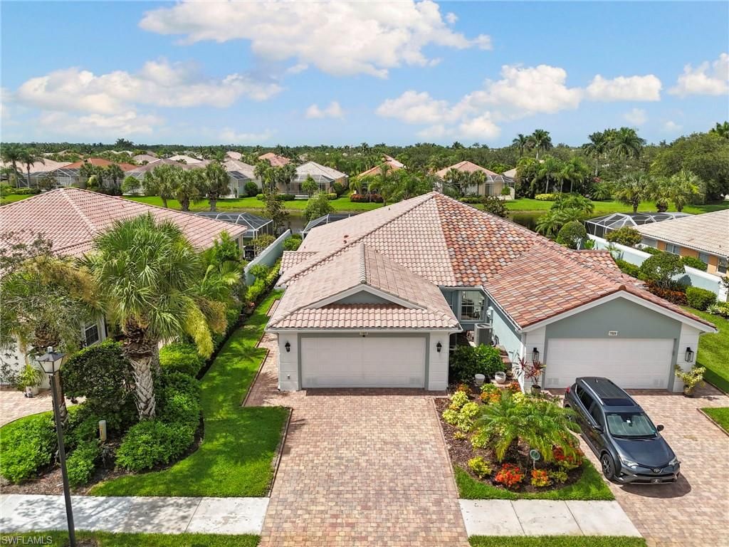 7528 Novara CT, Naples, FL 34114