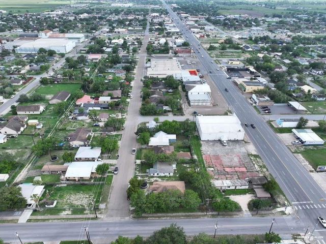 815 Extrumberto Solis Road, Elsa, TX 78543