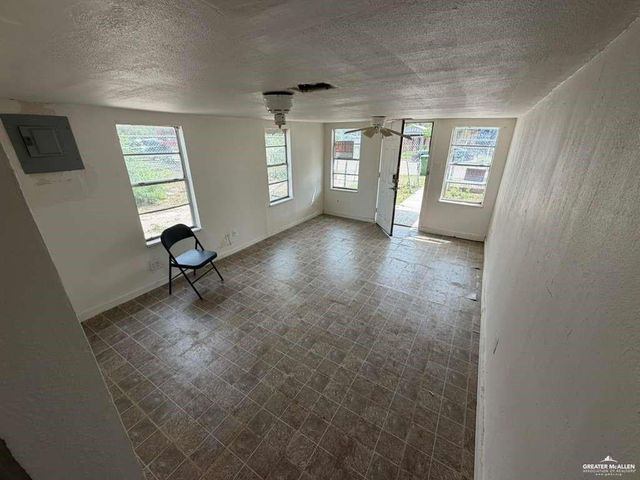 815 Extrumberto Solis Road, Elsa, TX 78543