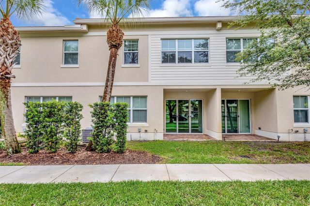91 PALM Lane, Royal Palm Beach, FL 33411