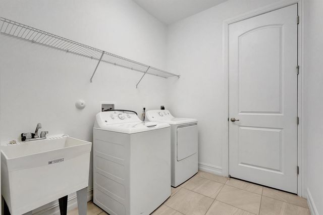 91 PALM Lane, Royal Palm Beach, FL 33411