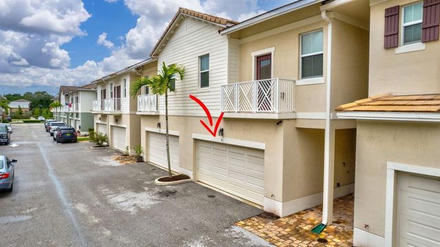 91 PALM Lane, Royal Palm Beach, FL 33411