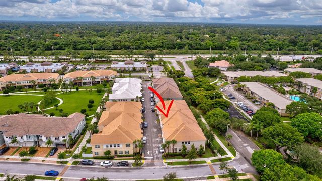 91 PALM Lane, Royal Palm Beach, FL 33411
