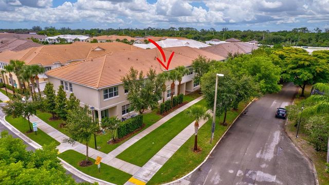 91 PALM Lane, Royal Palm Beach, FL 33411