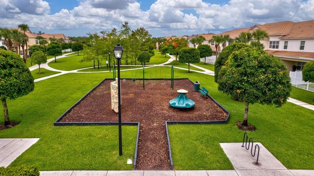 91 PALM Lane, Royal Palm Beach, FL 33411