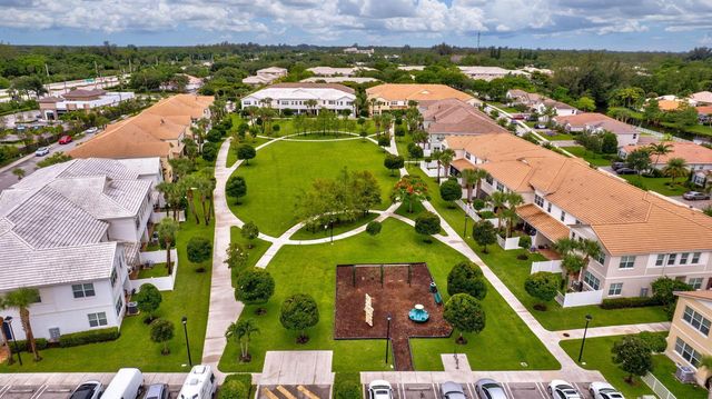 91 PALM Lane, Royal Palm Beach, FL 33411