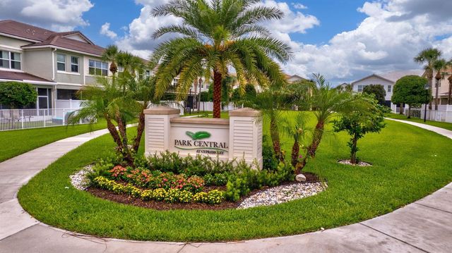 91 PALM Lane, Royal Palm Beach, FL 33411