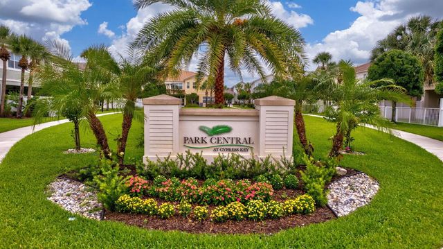 91 PALM Lane, Royal Palm Beach, FL 33411