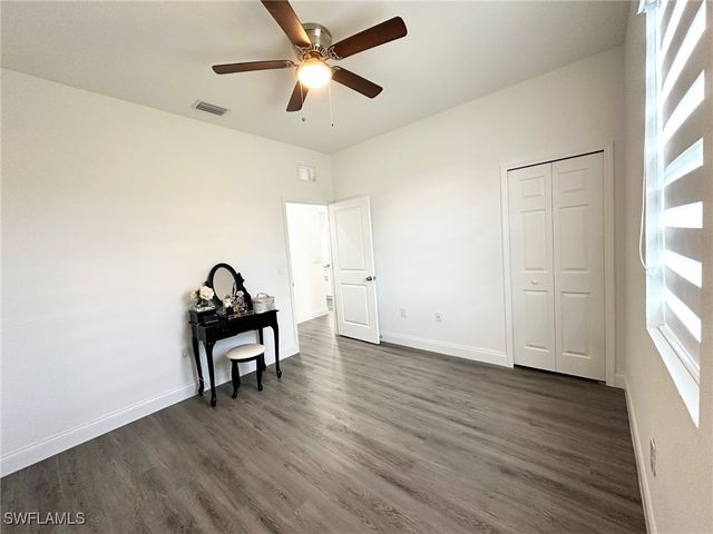 933 Oxford AVE S, Lehigh Acres, FL 33974