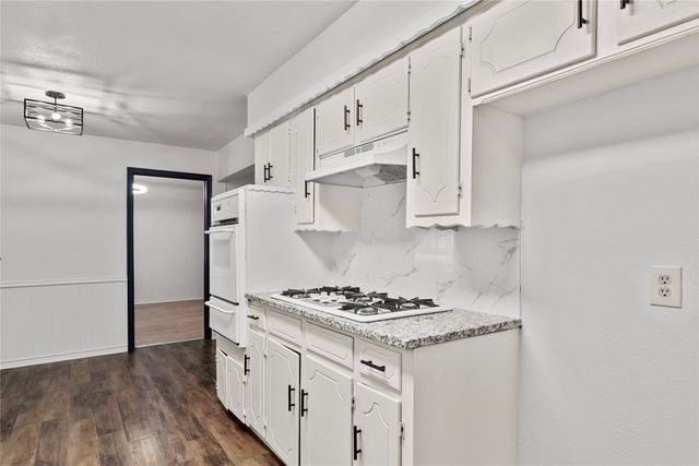 4210 Main Street, Rowlett, TX 75088